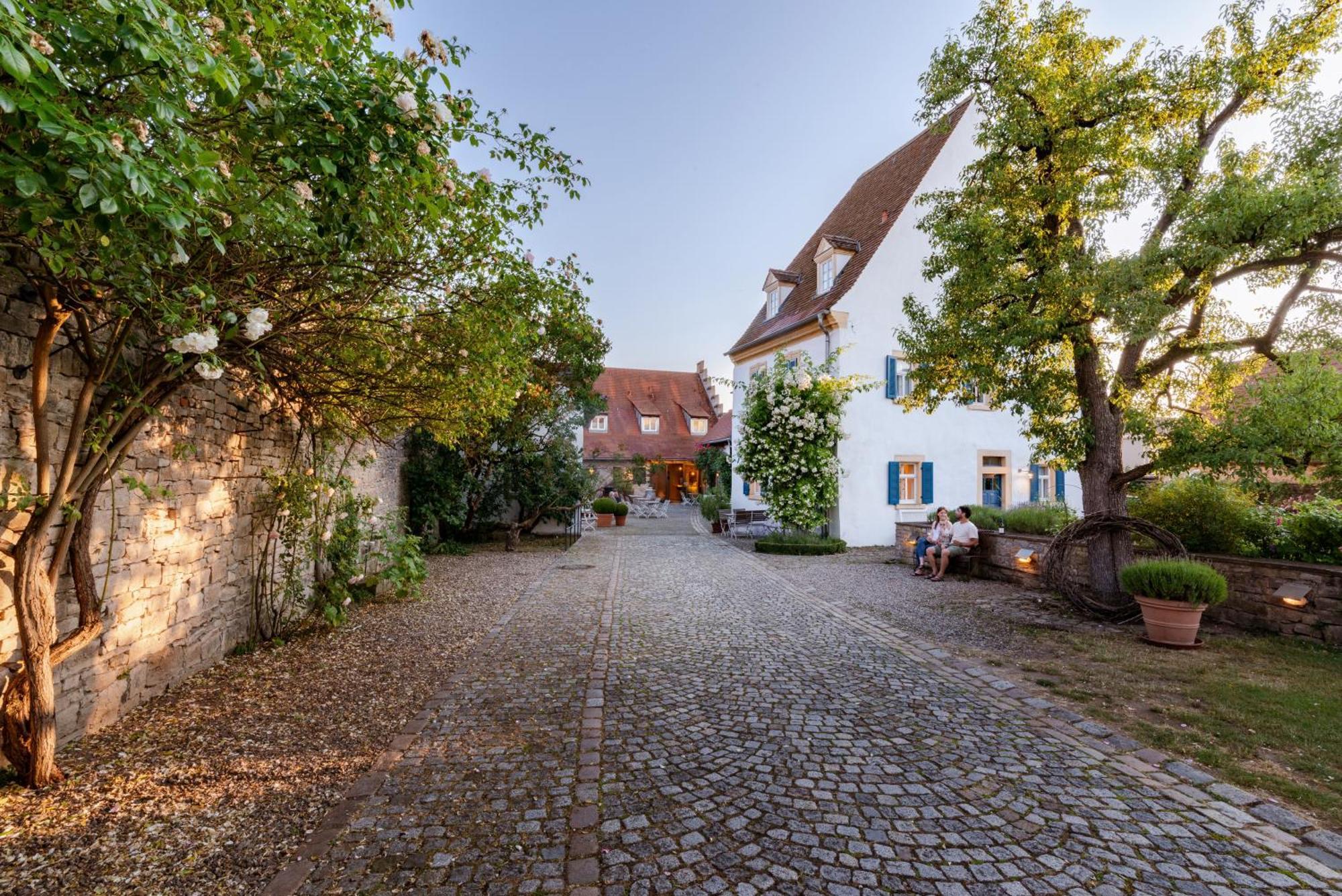 Villa Sommerach Luaran gambar